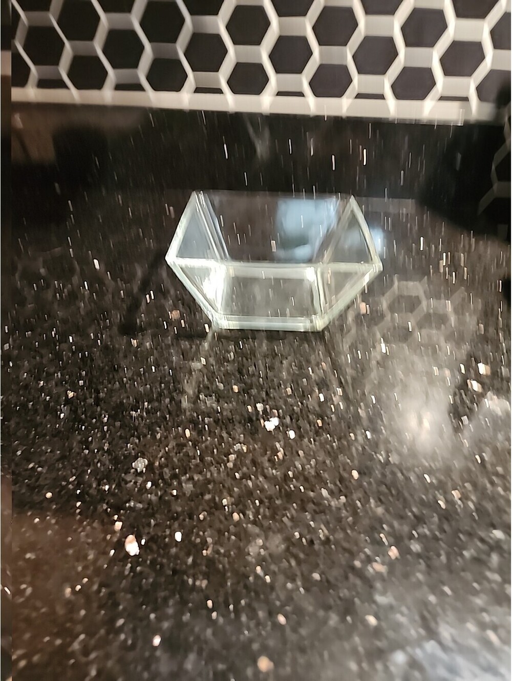 2 Cube Bowl - Clear Glass Trinket Dish Candy Sugar Cube Bowl 5 1/2" ×2 "1/2